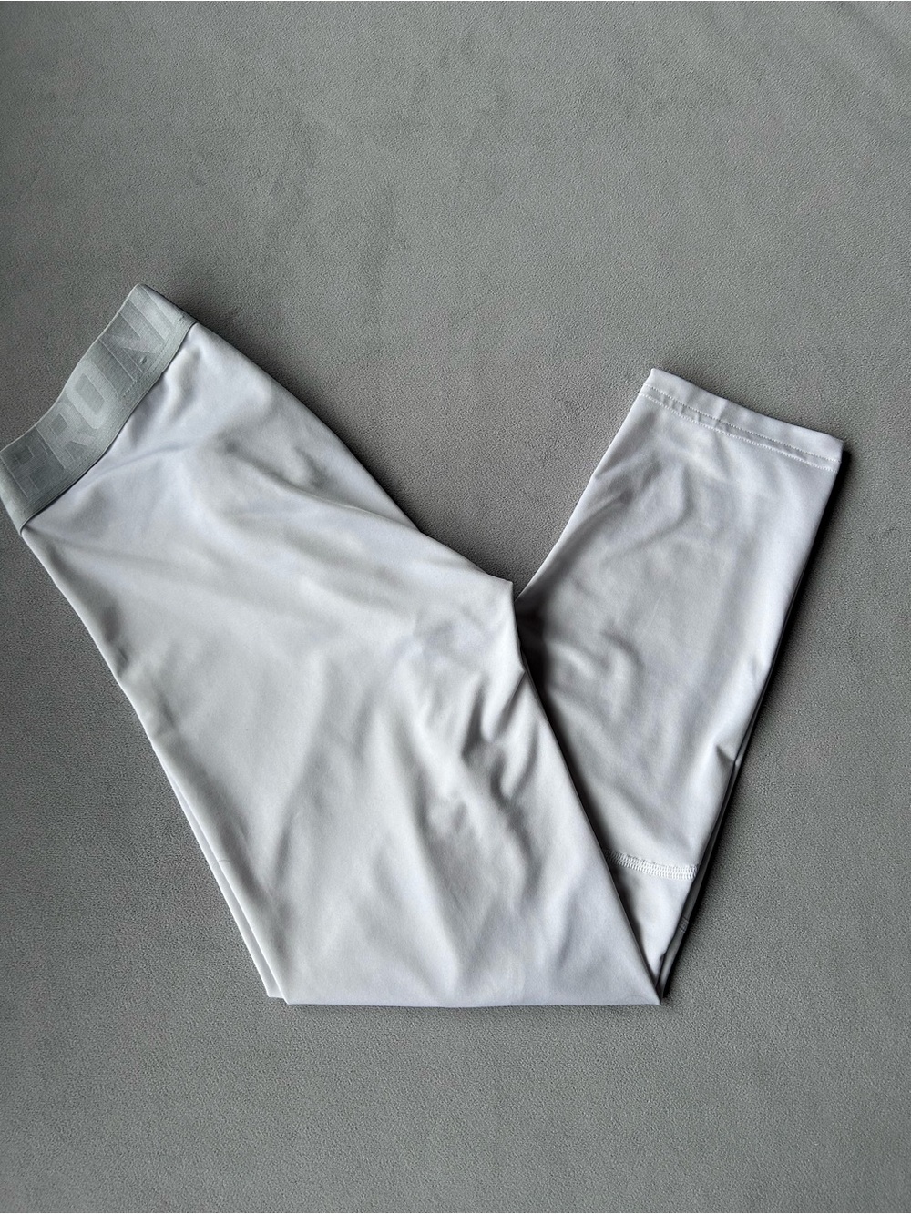 Nike Pro ~ Dri-Fit Compression Tights ~ White ~ Men’s Size Small